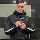 Знакомства: Владислав, 30 лет, Киев