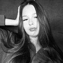 Знакомства: Ксюня, 18 лет, Махачкала