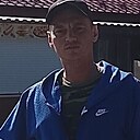 Знакомства: Виталий, 29 лет, Тюмень