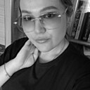 Знакомства: Виктория, 22 года, Верхнеуральск