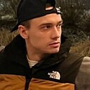 Знакомства: Антон, 24 года, Волгоград