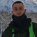 Знакомства: Макс, 23 года, Петропавловск-Камчатский