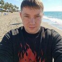 Знакомства: Дима, 35 лет, Новомосковск