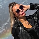 Знакомства: Виктория, 37 лет, Санкт-Петербург