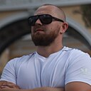 Знакомства: Антоха, 31 год, Караганда