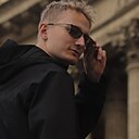 Знакомства: Иван, 24 года, Владивосток