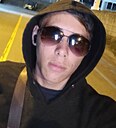 Знакомства: Алексей, 23 года, Петропавловск-Камчатский