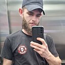 Знакомства: Евгений, 27 лет, Феодосия
