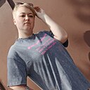 Знакомства: Света, 29 лет, Луганск