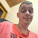 Знакомства: Максим, 37 лет, Санкт-Петербург