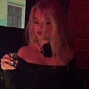 Знакомства: Яна, 23 года, Быхов