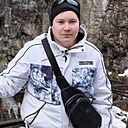 Знакомства: Илья, 18 лет, Вейделевка