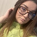Знакомства: Екатерина, 29 лет, Москва