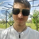 Знакомства: Bogdan, 22 года, Slatina