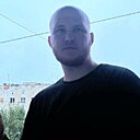 Знакомства: Илья, 21 год, Екатеринбург
