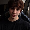 Знакомства: Алекс, 25 лет, Москва