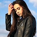 Знакомства: Эвелина, 27 лет, Альметьевск