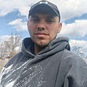 Знакомства: Артём, 28 лет, Вознесенск