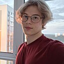 Знакомства: Данил, 21 год, Киров