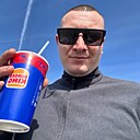 Знакомства: Пунктуальный, 27 лет, Таганрог