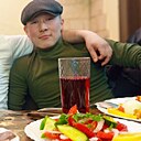 Знакомства: Кодирхон, 25 лет, Москва