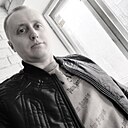 Знакомства: Илья, 32 года, Мурманск