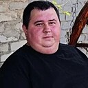 Знакомства: Олег, 32 года, Маркова