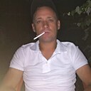 Знакомства: Антон, 36 лет, Крымск