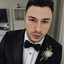 Знакомства: Артем, 27 лет, Алматы