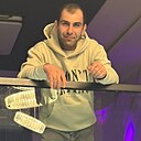 Знакомства: Гурбан, 32 года, Благовещенск
