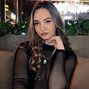 Знакомства: Анастасия, 28 лет, Уссурийск