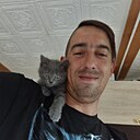 Знакомства: Юрий, 33 года, Екатеринбург