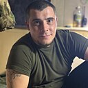 Знакомства: Илья, 33 года, Донецк