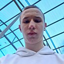 Знакомства: Свят, 18 лет, Москва