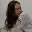Знакомства: Карина, 20 лет, Санкт-Петербург