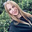 Знакомства: Мила, 35 лет, Москва