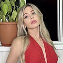 Знакомства: Юлия, 26 лет, Екатеринбург