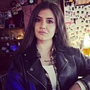 Знакомства: Ангелина, 25 лет, Екатеринбург