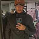 Знакомства: Серйога, 27 лет, Москва