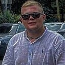 Знакомства: Максим, 23 года, Павловская