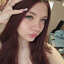 Знакомства: Полина, 18 лет, Хабаровск