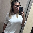 Знакомства: Виктория, 35 лет, Санкт-Петербург