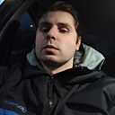 Знакомства: Юрий, 28 лет, Псков