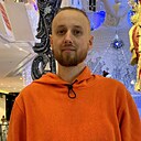 Знакомства: Артём, 32 года, Несвиж