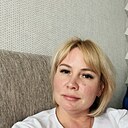Знакомства: Юля, 43 года, Тюмень