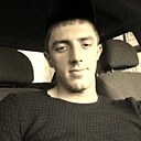 Знакомства: Макс, 19 лет, Орск
