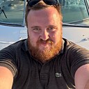 Знакомства: Артём, 32 года, Брянск