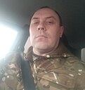 Знакомства: Олег, 38 лет, Нижневартовск