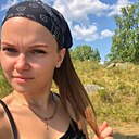 Знакомства: Ольга, 25 лет, Москва