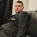 Знакомства: Максим, 34 года, Артем